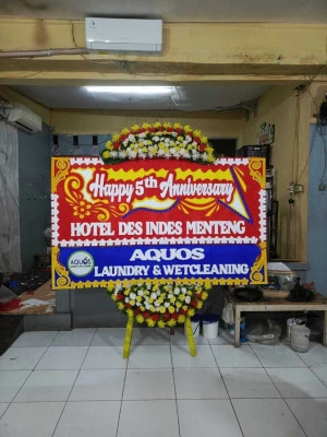 Papan Bunga di Kota Harapan Indah